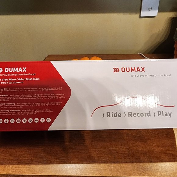 NEW! OUMAX RV43HD Rear View Mirror Dash Cam - Picture 2 of 11